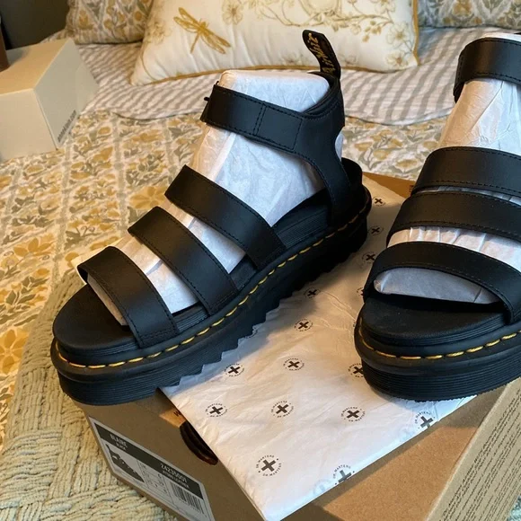 Dr. Martens Blaire Platform Sandal - Women's Sz 8 - Picture 3 of 4